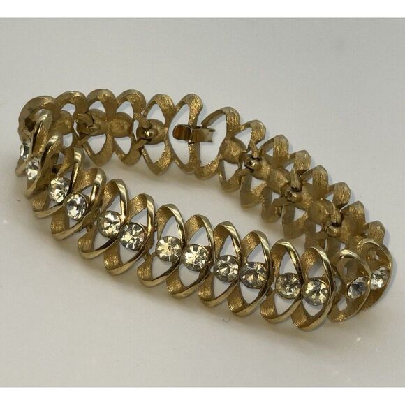 Crown Trifari Gold-Tone Clear Rhinestone Bracelet Signed - Picture 4 of 14